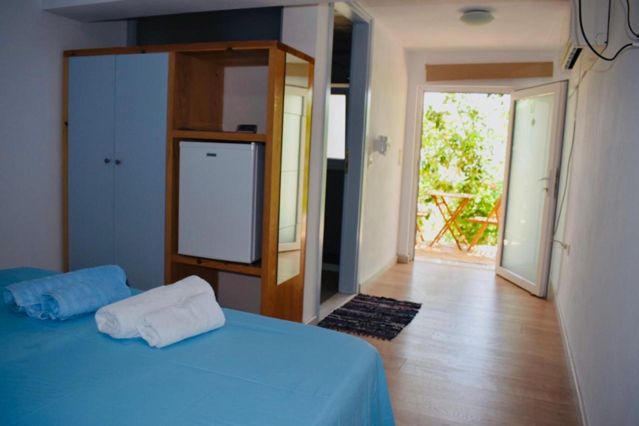 Tzavelitiko Home Himare Exterior foto