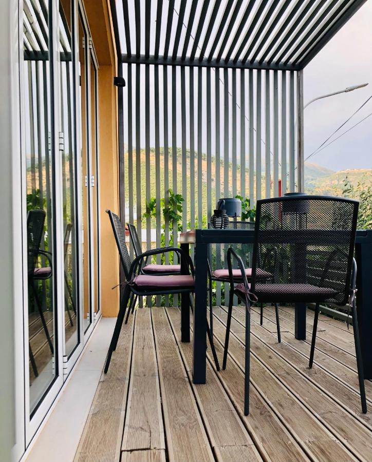 Tzavelitiko Home Himare Exterior foto