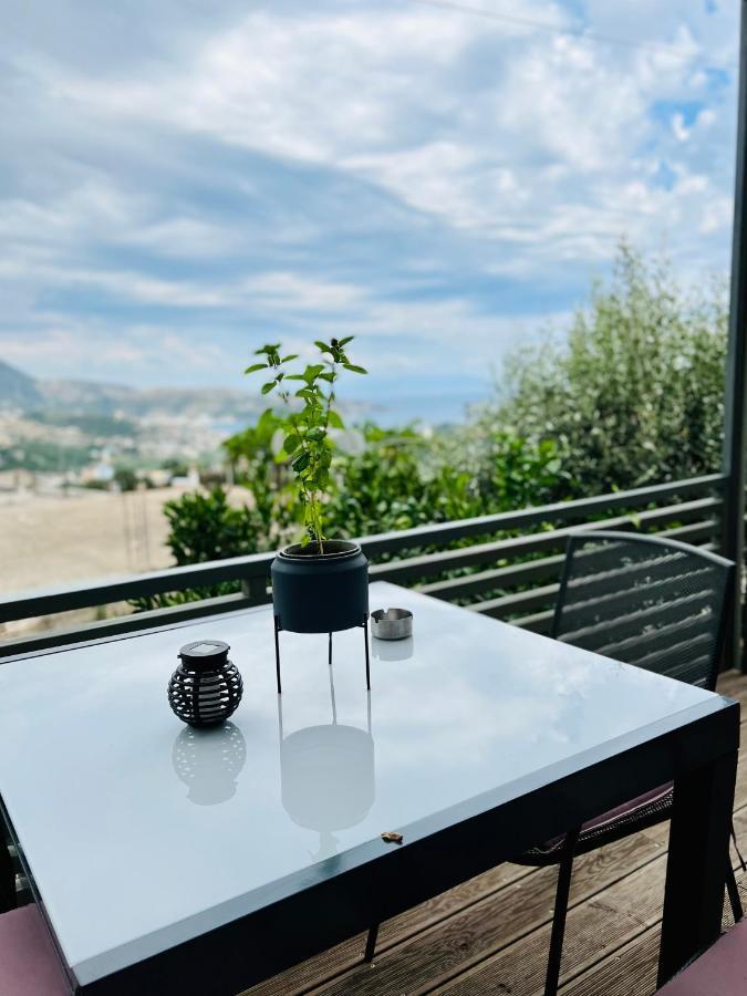 Tzavelitiko Home Himare Exterior foto